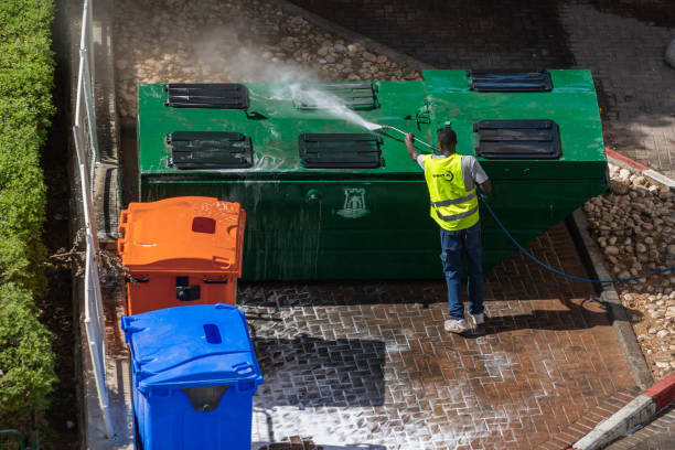 Best Commercial Building Pressure Washing  in White Oak, OH
